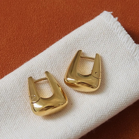 Cleo Geometric Gold Hoop Earing