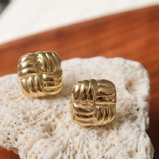 Luella Textured Knot Stud Earring