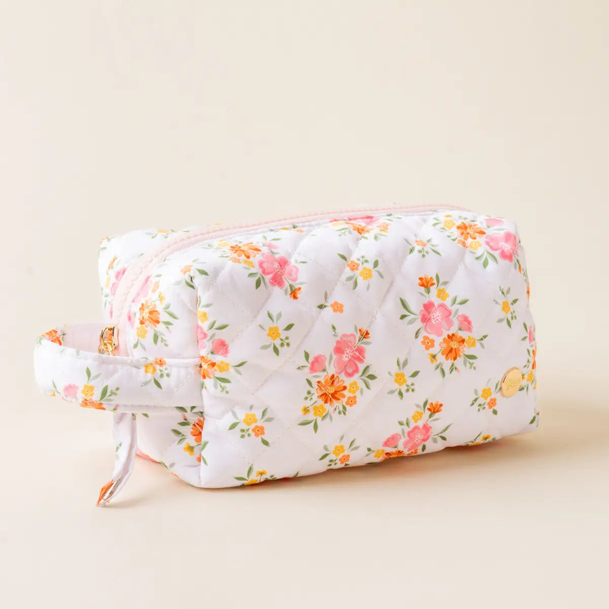 Quilted Cosmetic Pouch–Endless Daydream Cream