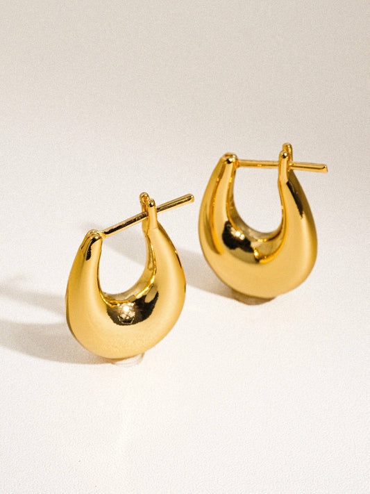 Quinn Classic Droplet Hoop Earring